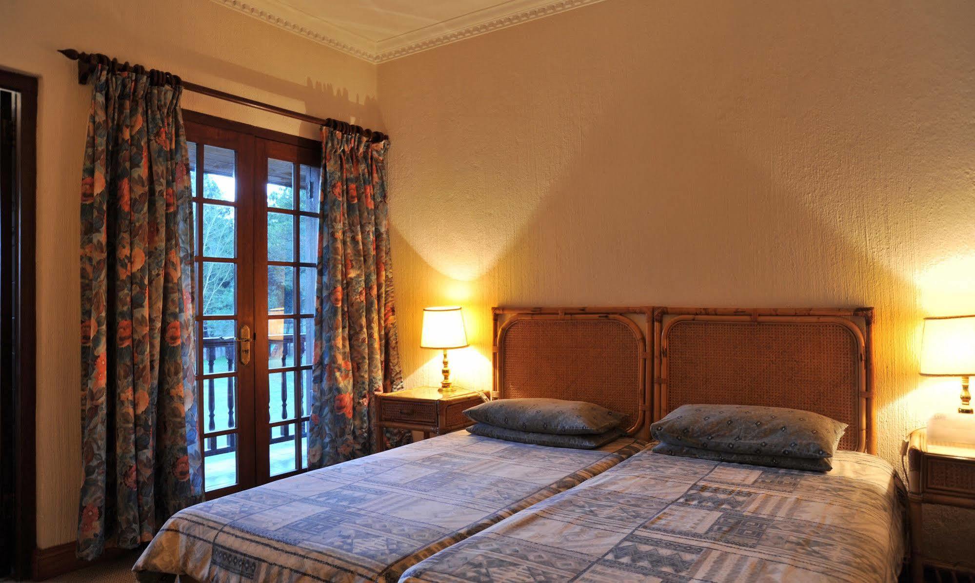 Wartburger Hof Hotel Midlands Экстерьер фото